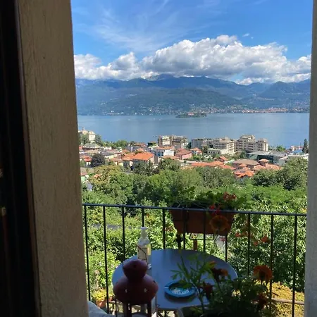 Apartment La Casa Gialla *